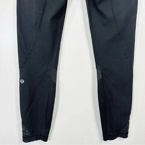 Lululemon Inspire Tight Mesh Black Color - Picture 9 of 13